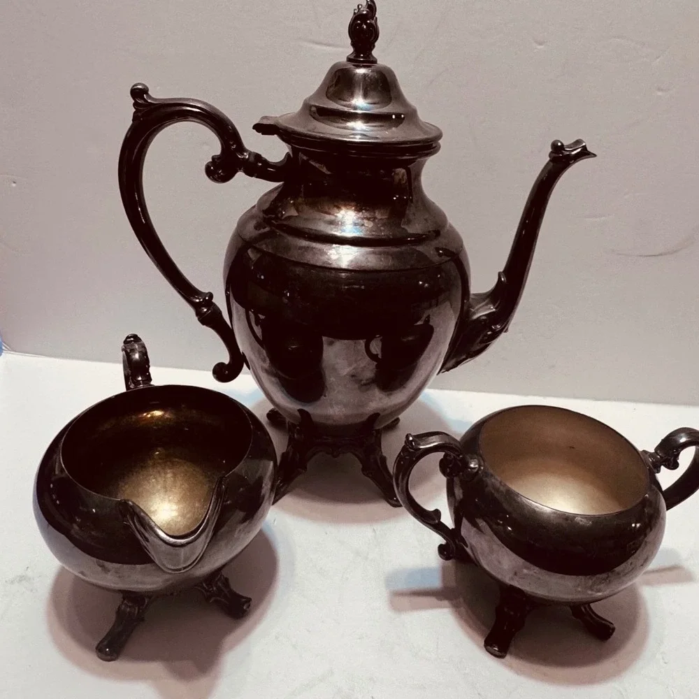 WM Rogers Silver Plate Tea‎ Set Vintage Coffee Pot Sugar Bowl Creamer Ornate 3pc